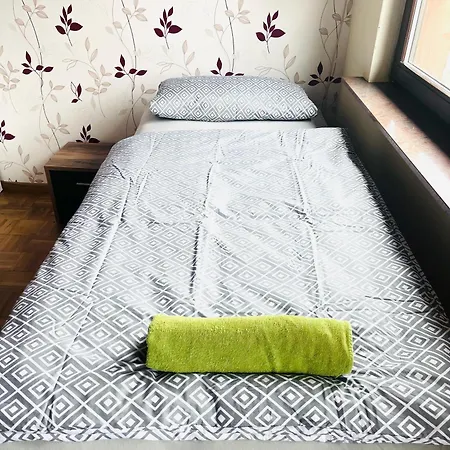 Homestay Schoenes Zimmer, Naehe Bahnhof Wiesbaden